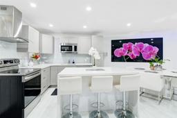 Picture of 13951 Kendale Lakes Cir # 103A, Miami, FL 33183