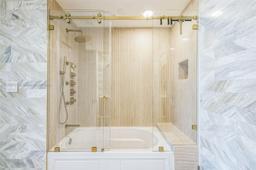Picture of 6580 Indian Creek Dr # 603, Miami Beach, FL 33141