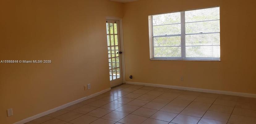 Picture of 4394 NW 9Th Ave # 3H, Deerfield Beach FL 33064