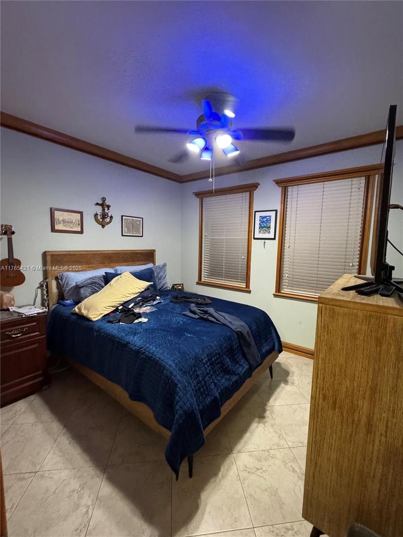 Picture of 13614 NW 9Th Ter, Miami FL 33182