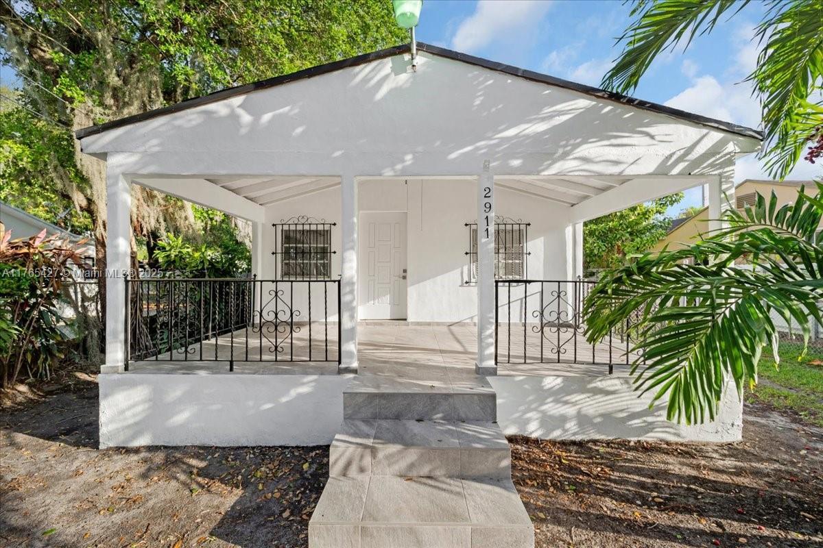 Picture of 2911 NW 30Th St, Miami, FL 33142