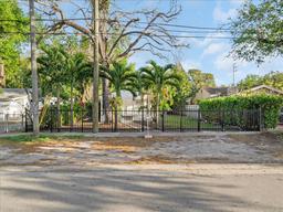 Picture of 2911 NW 30Th St, Miami, FL 33142