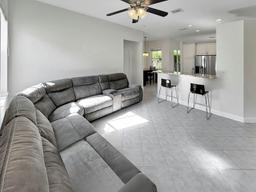 Picture of 637 Bald Cypress Rd, Weston, FL 33327