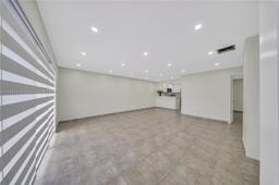Picture of 15414 SW 85Th Ln # 168, Miami, FL 33193