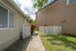 Picture of 16930 SW 139Th Pl, Miami, FL 33177