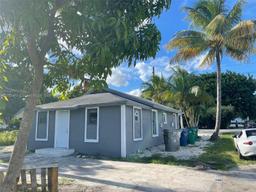 Picture of 900 NW 80Th St, Miami, FL 33150