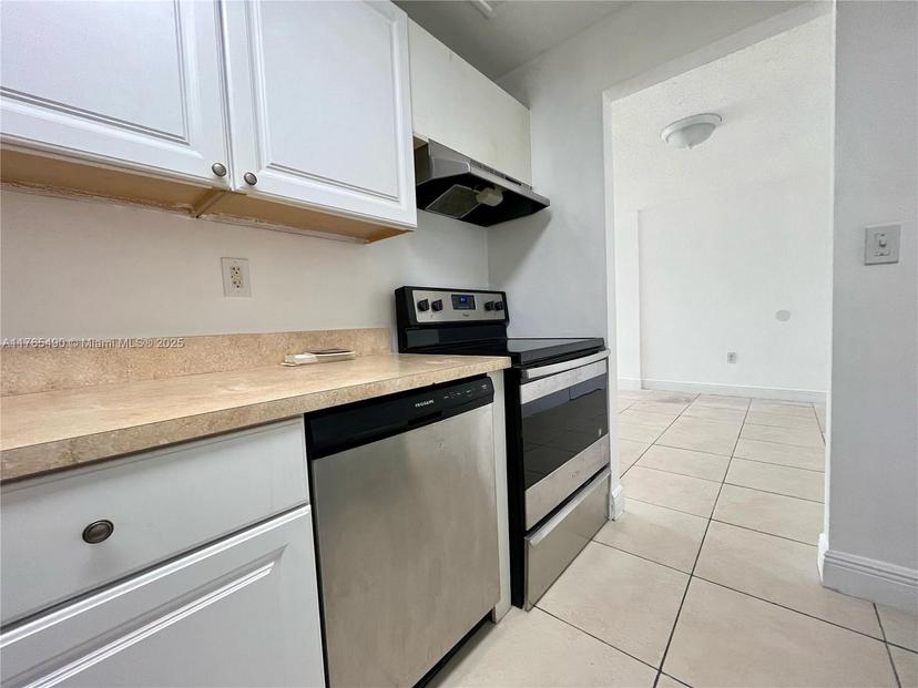 Picture of 1805 Sans Souci Blvd # 202, North Miami FL 33181