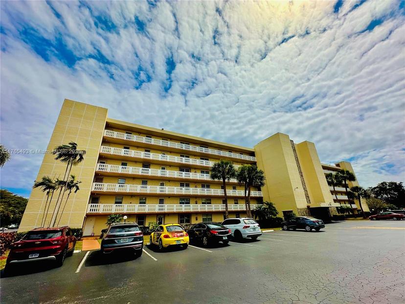 Picture of 101 SE 3Rd Ave # 404, Dania Beach FL 33004