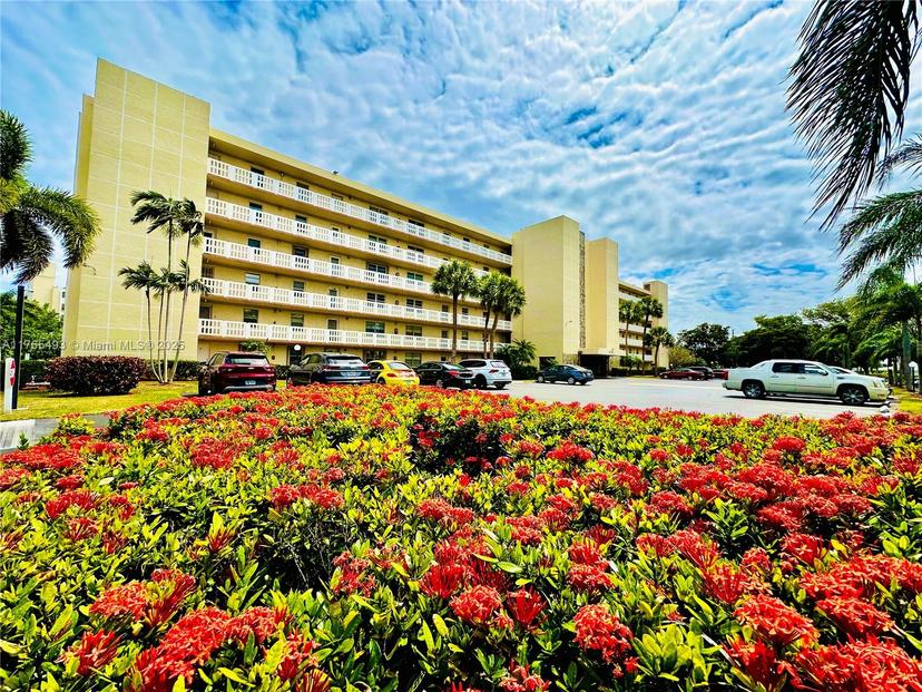 Picture of 101 SE 3Rd Ave # 404, Dania Beach FL 33004