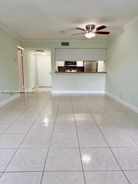 Picture of 8120 Geneva Ct # 252, Doral FL 33166