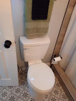 Picture of 368 Tihami Rd 368 Tihami Rd, Venice, FL 34293