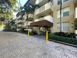 Picture of 1800 Sans Souci Blvd # 107, North Miami, FL 33181