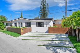 Picture of 2380 NE 137Th St, North Miami Beach, FL 33181