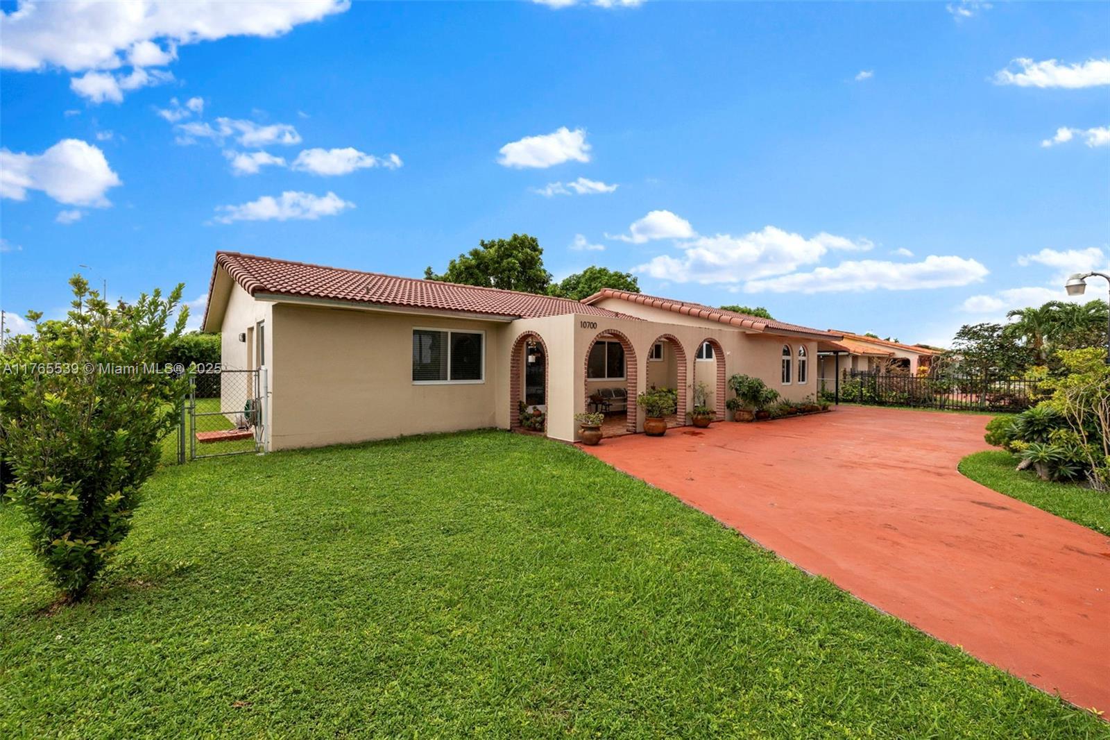 Picture of 10700 SW 26Th St, Miami, FL 33165