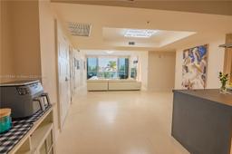 Picture of 18201 Collins Ave # 506, Sunny Isles Beach, FL 33160