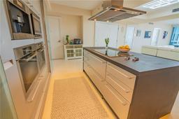 Picture of 18201 Collins Ave # 506, Sunny Isles Beach, FL 33160
