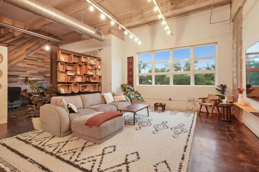 Picture of 1749 NE Miami Ct # 207, Miami FL 33132