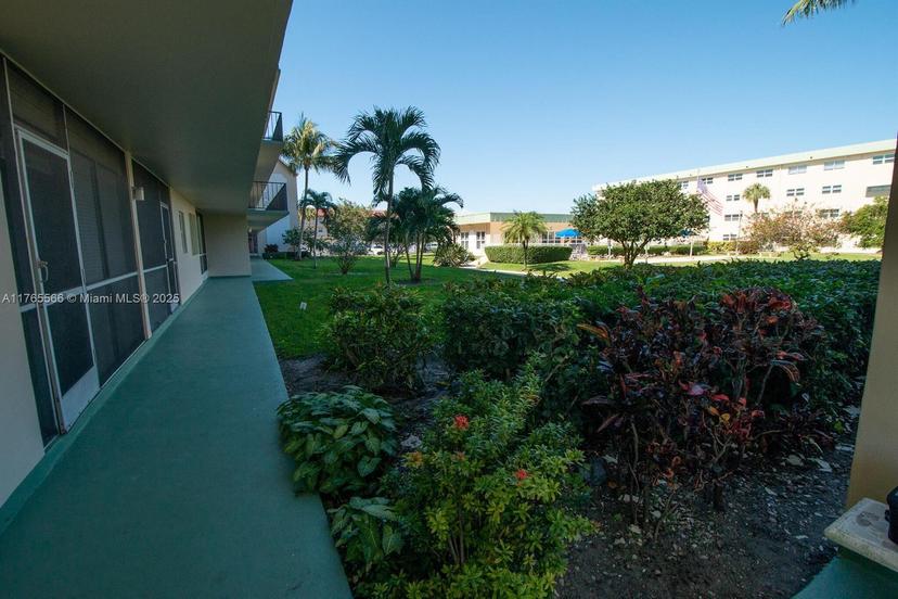 Picture of 810 SE 7Th St # 106, Deerfield Beach FL 33441