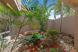 Picture of 703 Saint Andrews Rd # 78, Hollywood, FL 33021