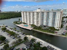 Picture of 500 Bayview Dr # 1725, Sunny Isles Beach, FL 33160