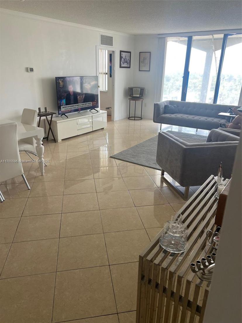 Picture of 9801 Collins Ave # 8M, Bal Harbour FL 33154