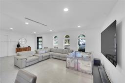 Picture of 8398 NW 17Th Ct, Coral Springs, FL 33071