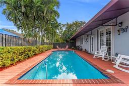 Picture of 15963 SW 97Th Ter, Miami, FL 33196