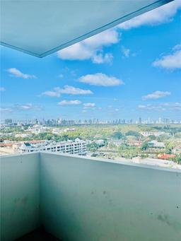 Picture of 2899 Collins Ave # 1526, Miami Beach, FL 33140