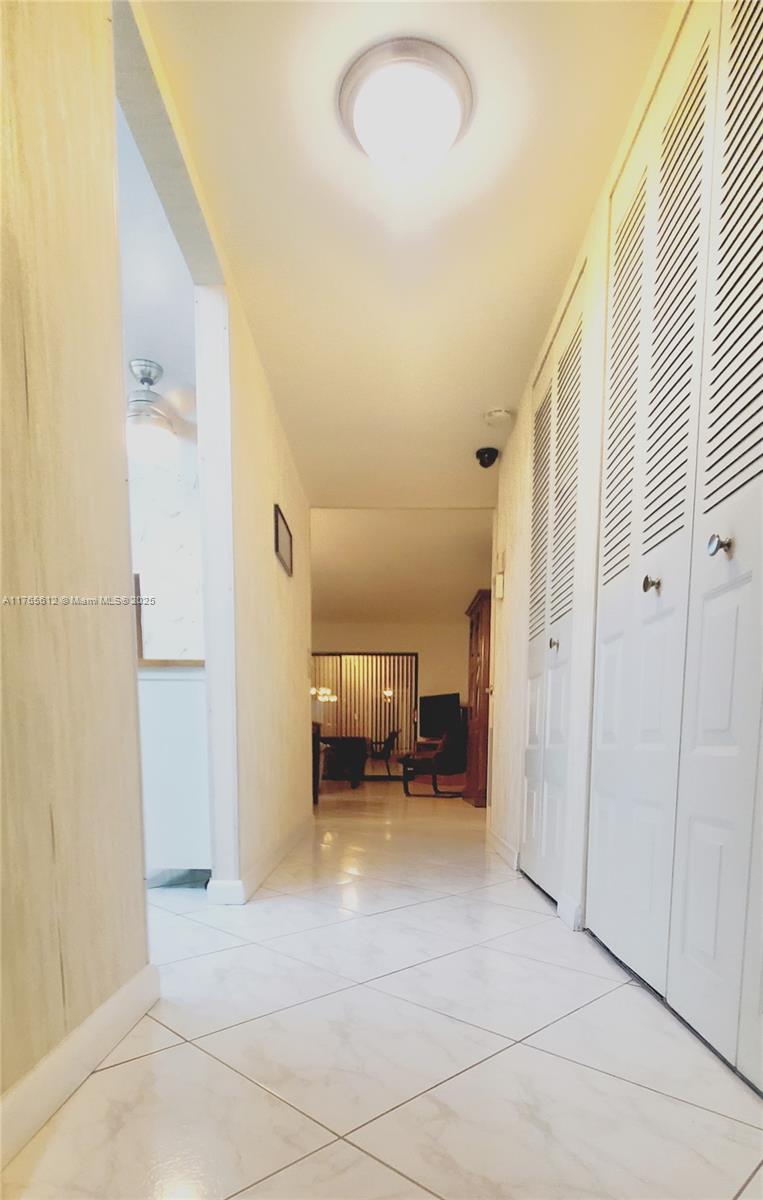 Picture of 10300 NW 30Th Ct # 302, Sunrise, FL 33322