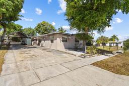 Picture of 2300 NW 11Th Ct, Pompano Beach, FL 33069