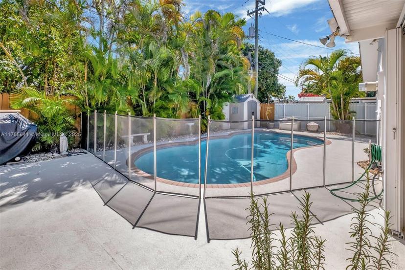 Picture of 3825 SW 58Th Ct, Miami FL 33155