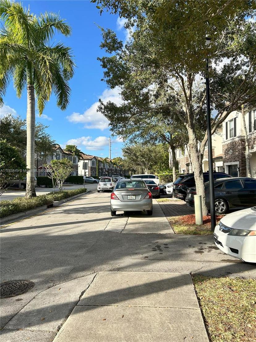 Picture of 4245 SW 164Th Path # 4245, Miami FL 33185