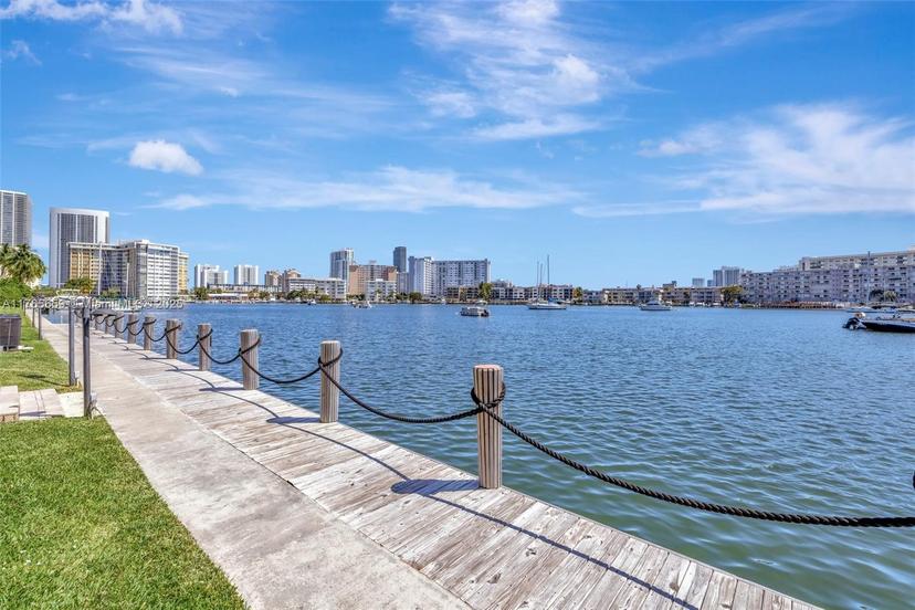 Picture of 2200 Diana Dr # 111, Hallandale Beach FL 33009