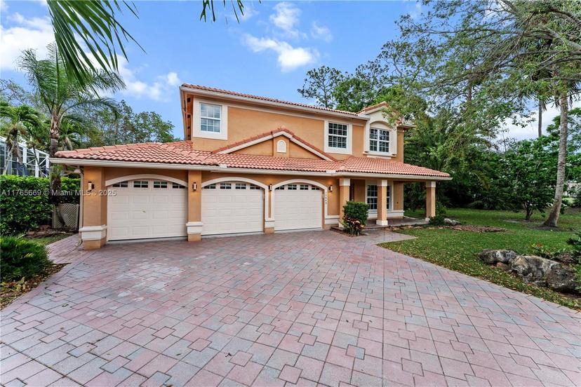 Picture of 15643 Cypress Park Dr, Wellington FL 33414