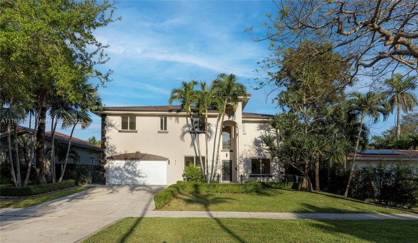 Picture of 517 Palmetto Dr, Miami Springs FL 33166