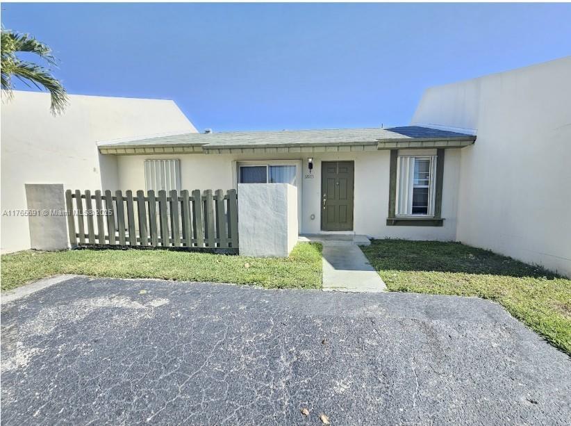Picture of 12215 SW 110Th Ln, Miami FL 33186