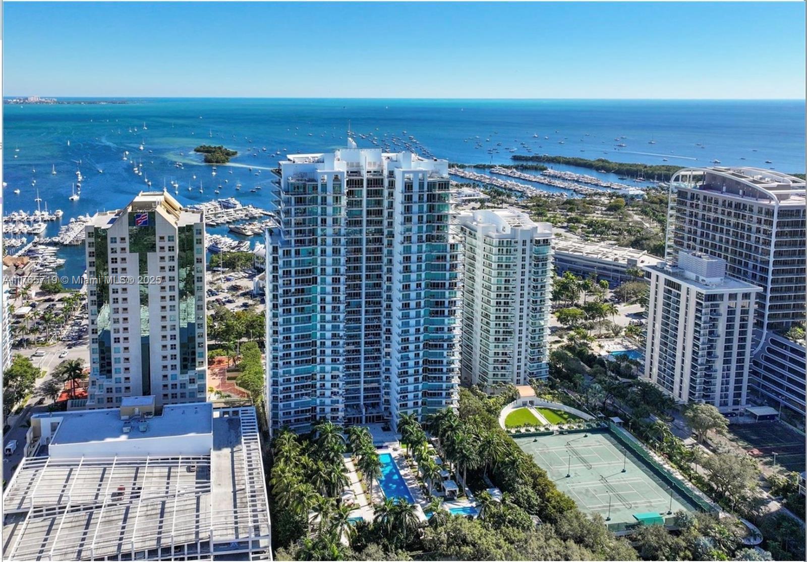 Picture of 2627 S Bayshore Dr # 605, Miami, FL 33133