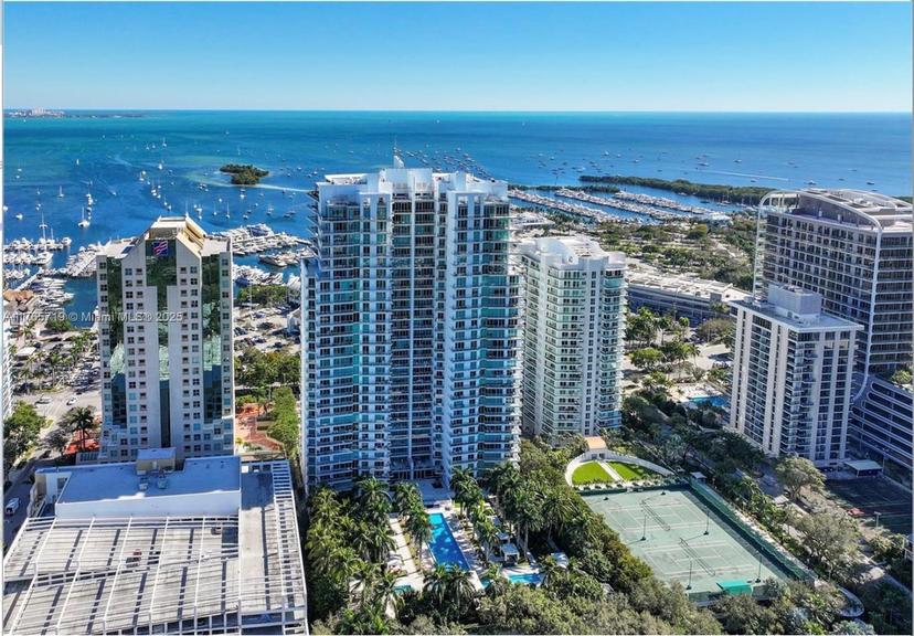Picture of 2627 S Bayshore Dr # 605, Miami FL 33133