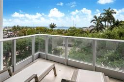 Picture of 2627 S Bayshore Dr # 605, Miami, FL 33133