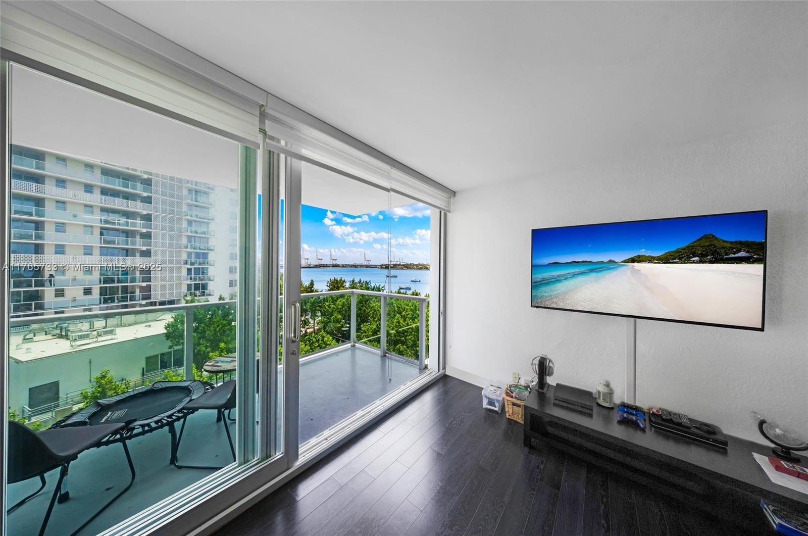 Picture of 1000 West Ave # 426, Miami Beach, FL 33139