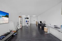 Picture of 1000 West Ave # 426, Miami Beach, FL 33139