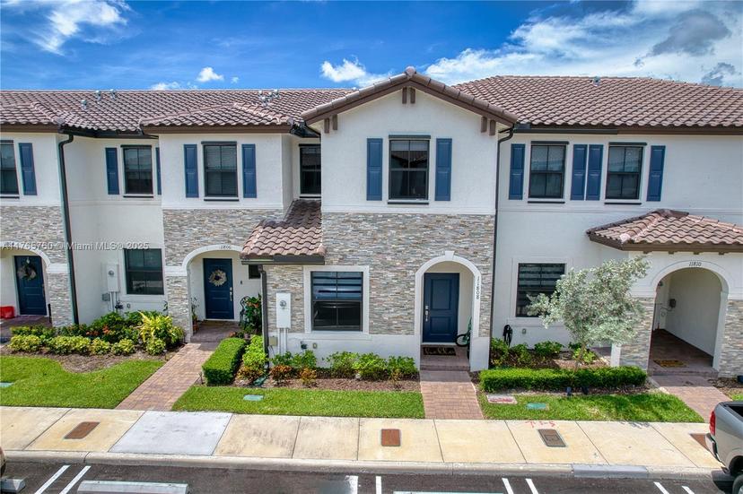 Picture of 11808 SW 245Th Ter # 11808, Homestead FL 33032