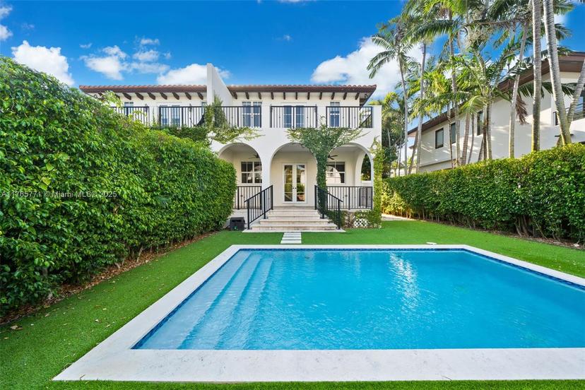 Picture of 464 Fernwood Rd # B, Key Biscayne FL 33149