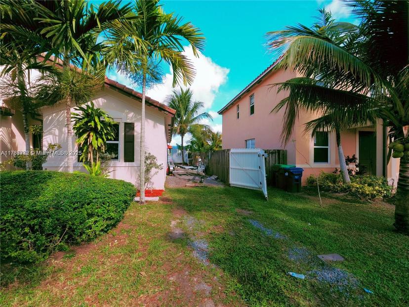 Picture of 13127 SW 284Th St, Homestead FL 33033