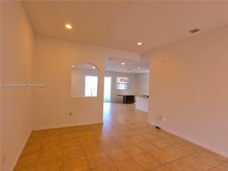 Picture of 13127 SW 284Th St, Homestead, FL 33033