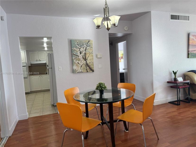 Picture of 3801 S Ocean Dr # 8T, Hollywood FL 33019