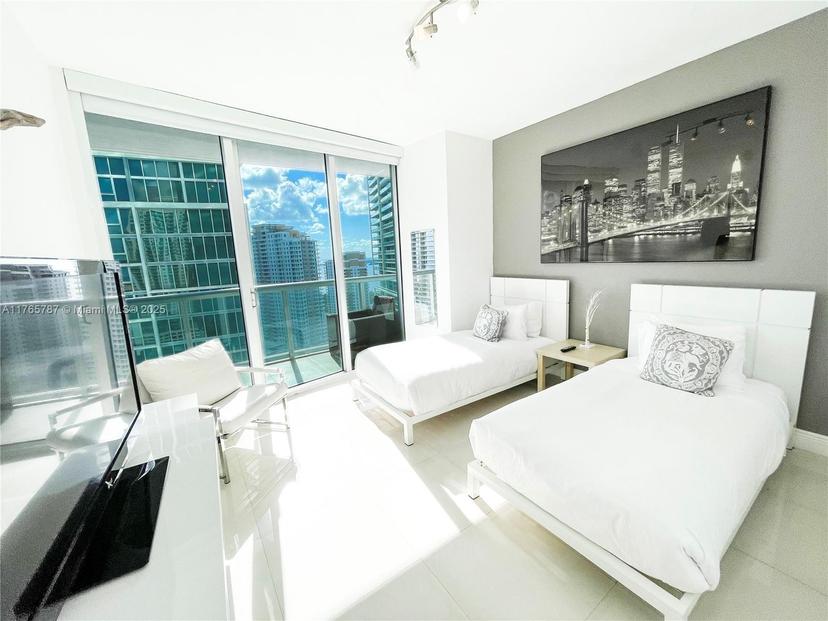 Picture of 485 Brickell Ave # 2602, Miami FL 33131