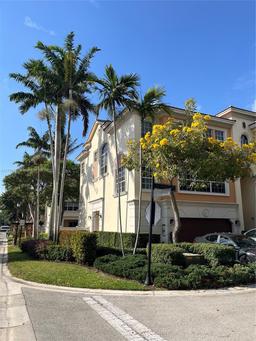 Picture of 616 NE Venezia Lane # 616, Boca Raton, FL 33487