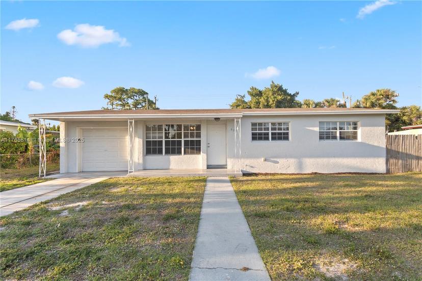 Picture of 625 Foresteria Dr, Lake Park FL 33403