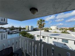Picture of 7900 Tatum Waterway Dr # 413, Miami Beach, FL 33141
